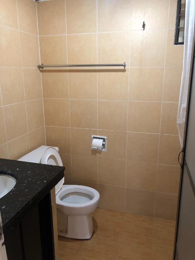 Beach Resort Home Stay Sri Sayang Apartment Batu Ferringhi 2Bedroom Экстерьер фото